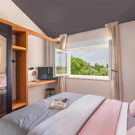 Luxurious In Juršići