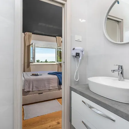 Luxurious In Juršići